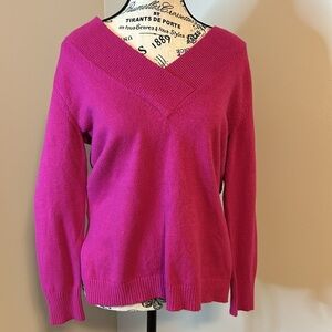 Anthropology Women's Pink V-Neck Sweater